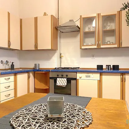Stary Grun 515 P2 Homestay
